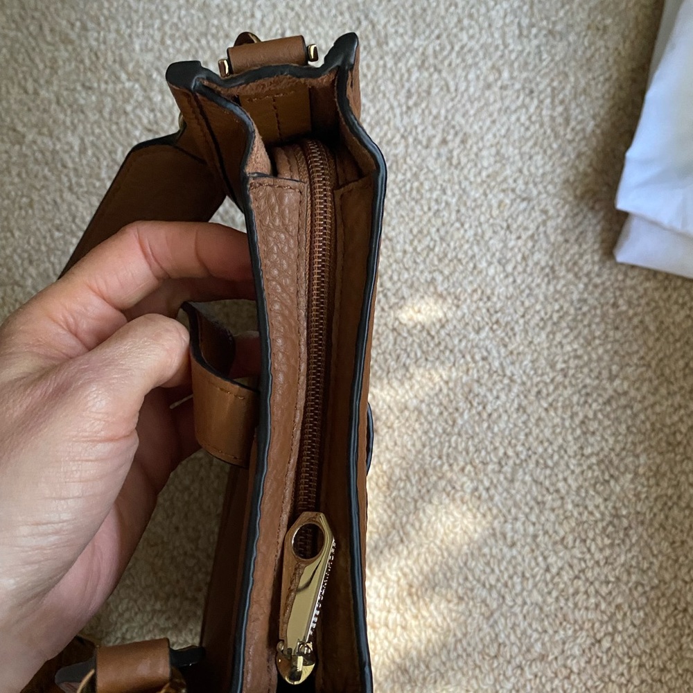 Rebecca Minkoff NWOT Mini Feed Unlined Bag - Picture 4 of 6